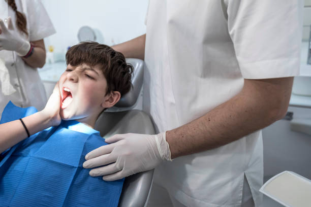 Best Emergency Tooth Extraction in Bayou Blue, LA